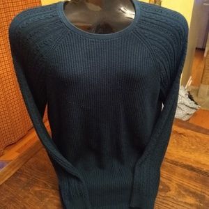 Women's Sonoma Sweater medium